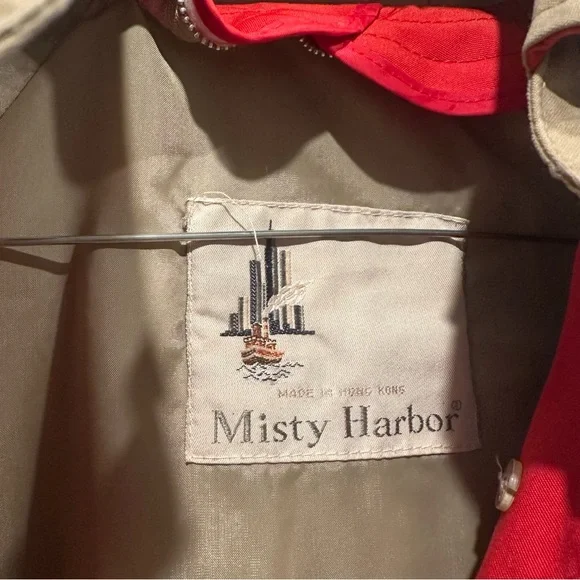 Misty Harbor Vintage Tan Trench Coat with removable liner - Picture 3 of 9